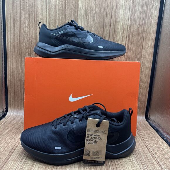 Nike Downshifter 12 Triple Black Sneakers DM0919-002 Men's Size 10 Wide 4E - Picture 1 of 10